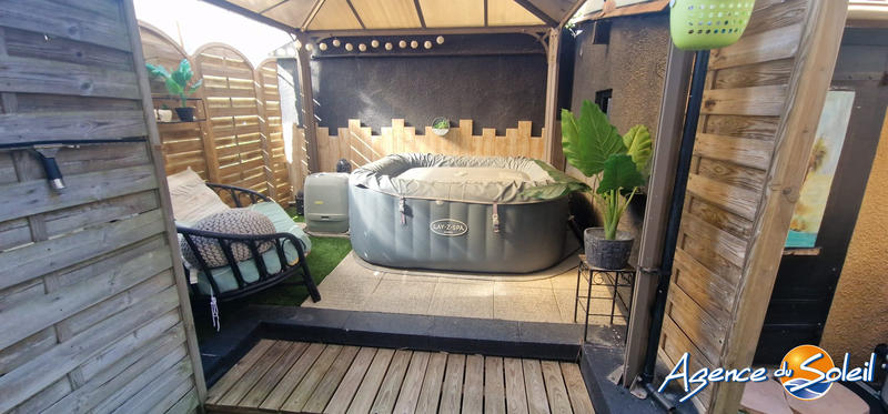 Villa - 184 m² - 6 pièces