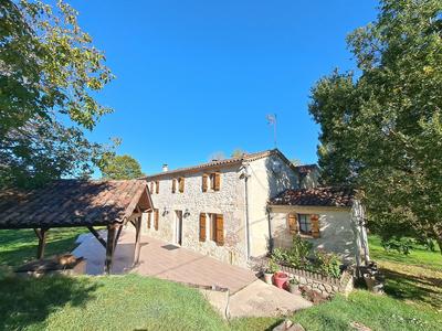 Maison - 175 m² - 6 pièces