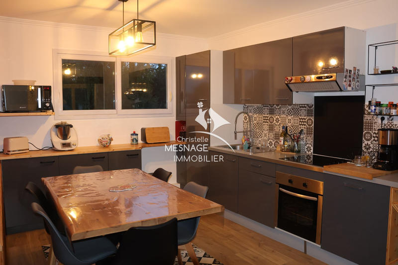 Appartement - 86 m² - 4 pièces