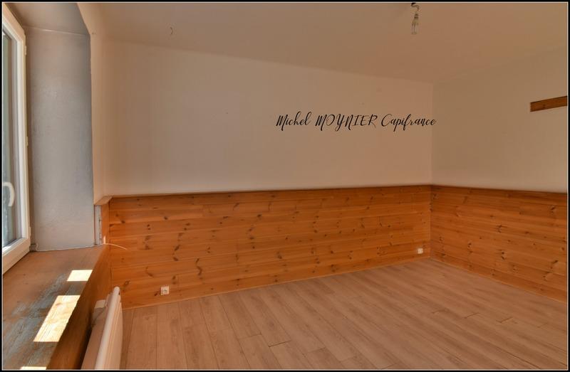 Maison - 77 m² - 5 pièces