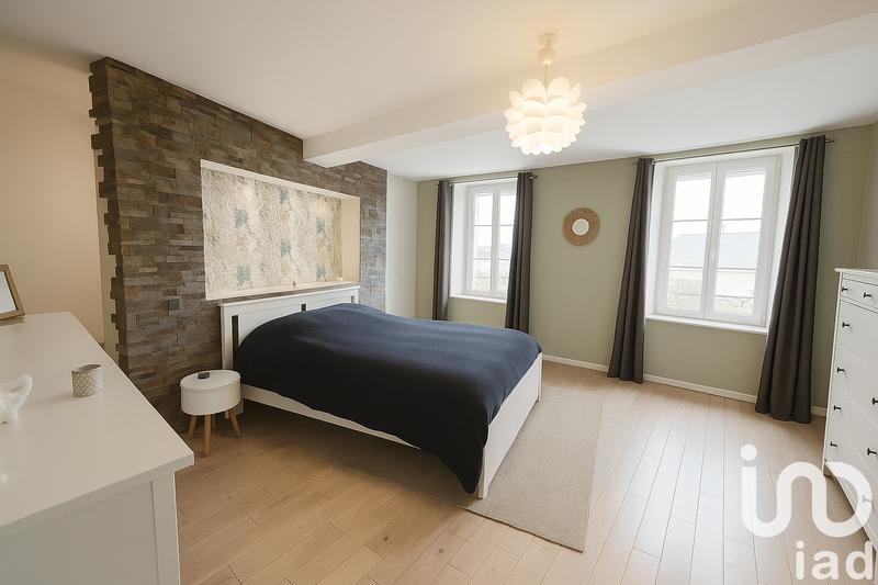 Maison de ville - 195 m² - 7 pièces