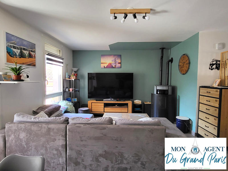 Maison - 94 m² - 5 pièces