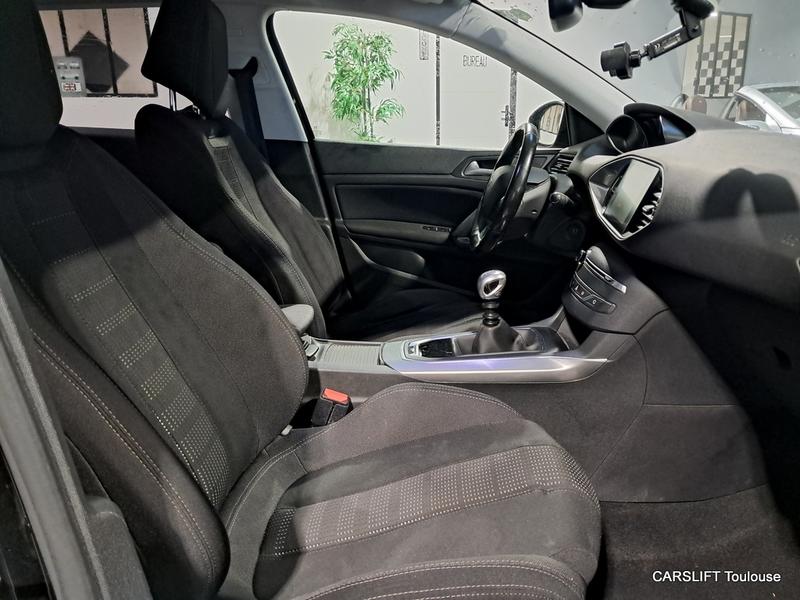 Peugeot 308 1.2 - 130 Cv Allure