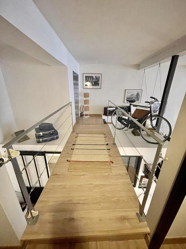 Appartement - 200 m² - 5 pièces