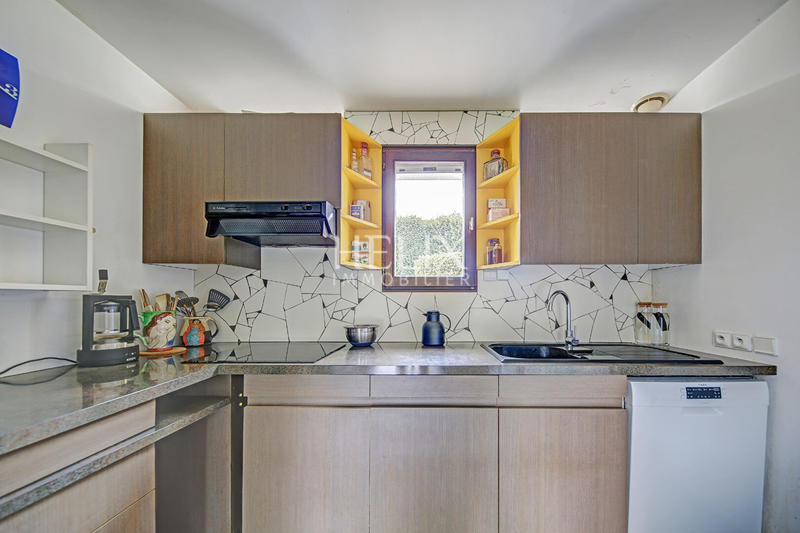 Maison - 98 m² - 5 pièces