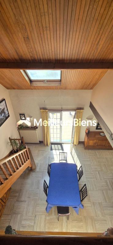 Propriété - 250 m² - 6 pièces