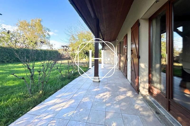 Maison - 110 m² - 5 pièces