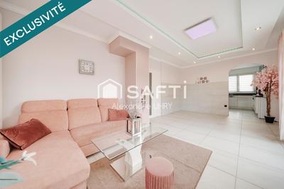 Appartement - 80 m² - 4 pièces