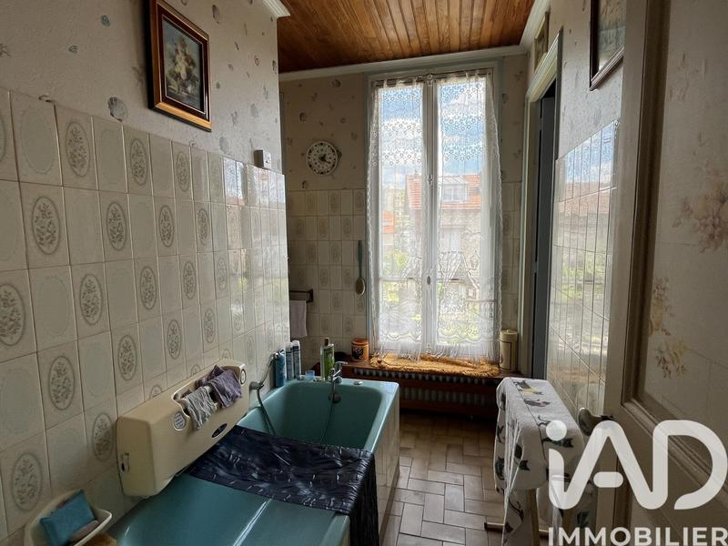 Maison - 93 m² - 5 pièces