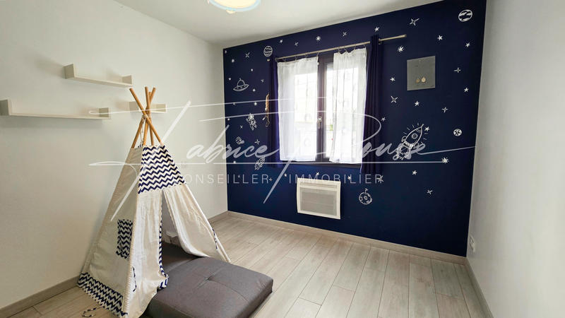 Maison - 96 m² - 4 pièces