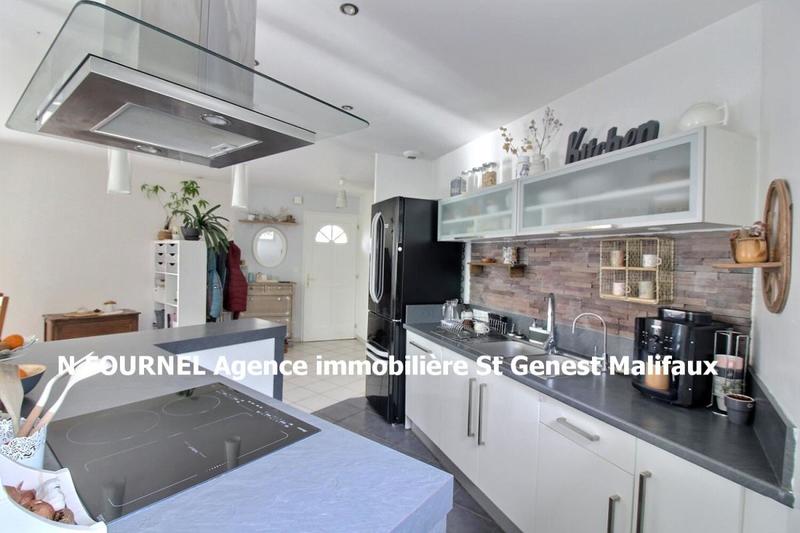 Maison - 89 m² - 5 pièces