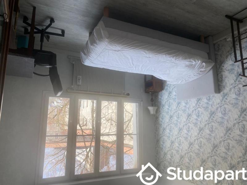 Chambre - 15 m² - 1 pièce