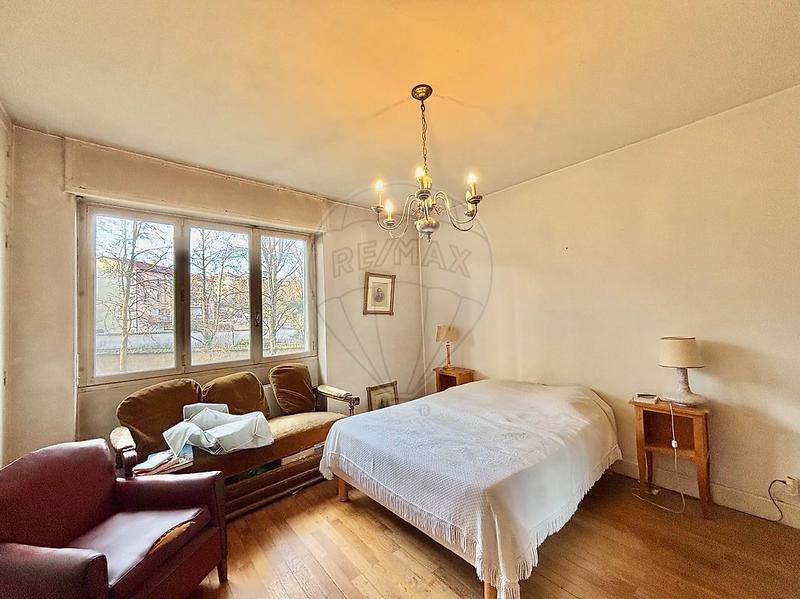 Appartement - 132 m² - 5 pièces