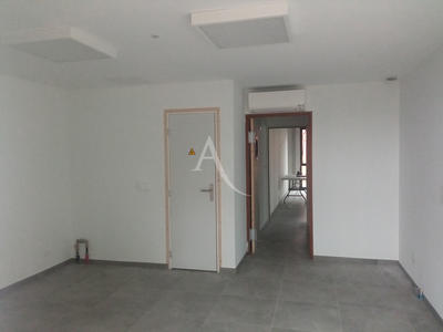 Local commercial - 255 m²