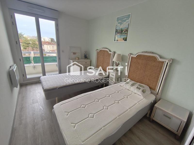 Appartement - 80 m² - 3 pièces