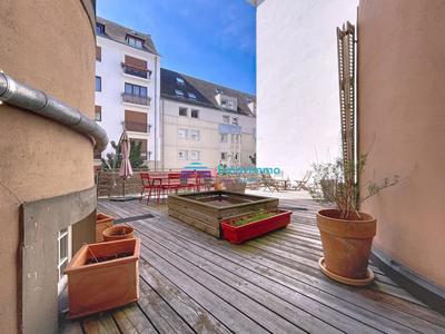 Appartement - 157 m² - 7 pièces