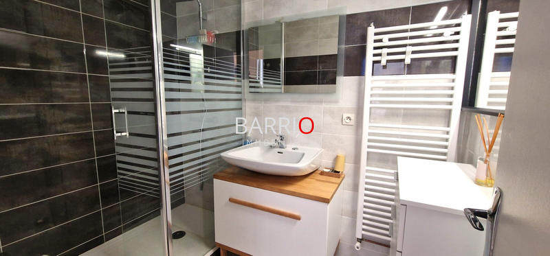 Appartement - 49 m² - 2 pièces