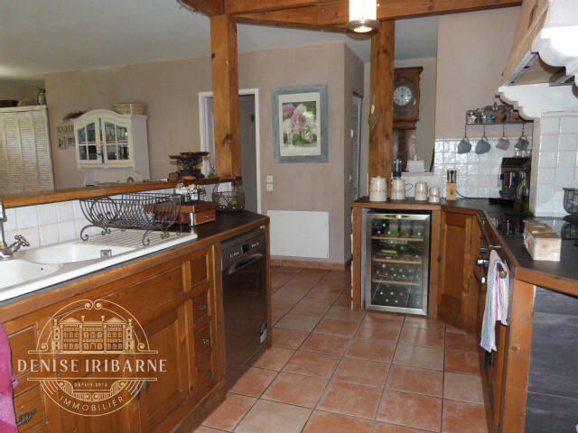 Maison - 111 m² - 5 pièces