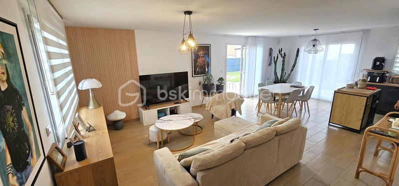 Maison - 112 m² - 5 pièces