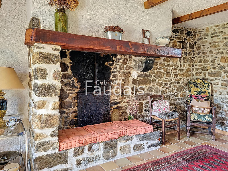 Maison - 139 m² - 5 pièces