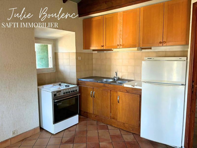 Maison - 341 m² - 12 pièces