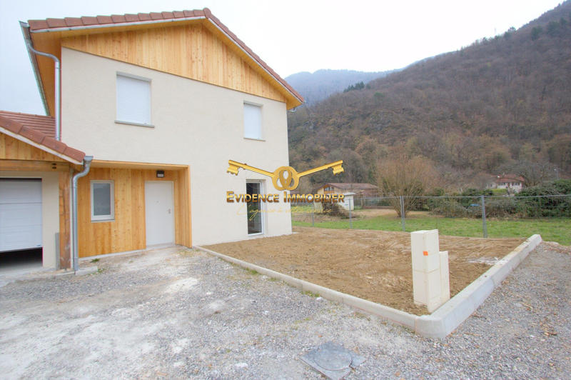 Maison - 100 m² - 4 pièces
