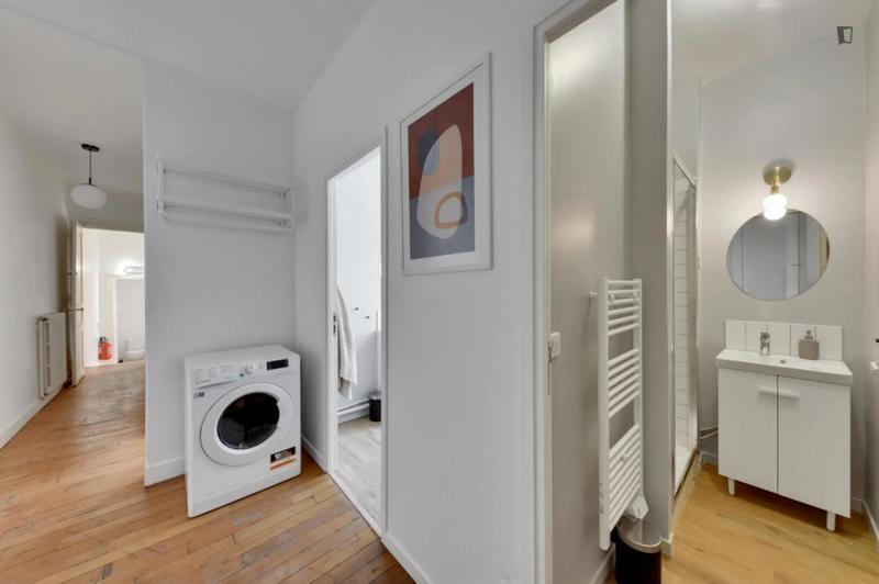 Chambre - 11 m² - 4 pièces