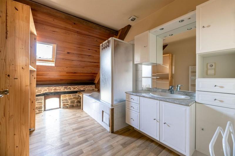 Maison en pierre - 160 m² - 6 pièces