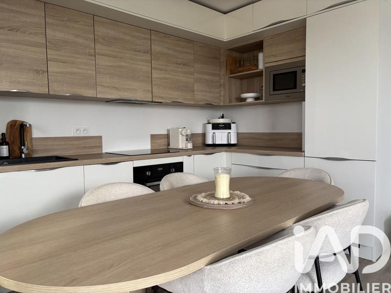 Appartement - 79 m² - 4 pièces