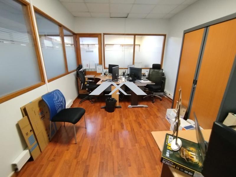 Local commercial - 180 m²