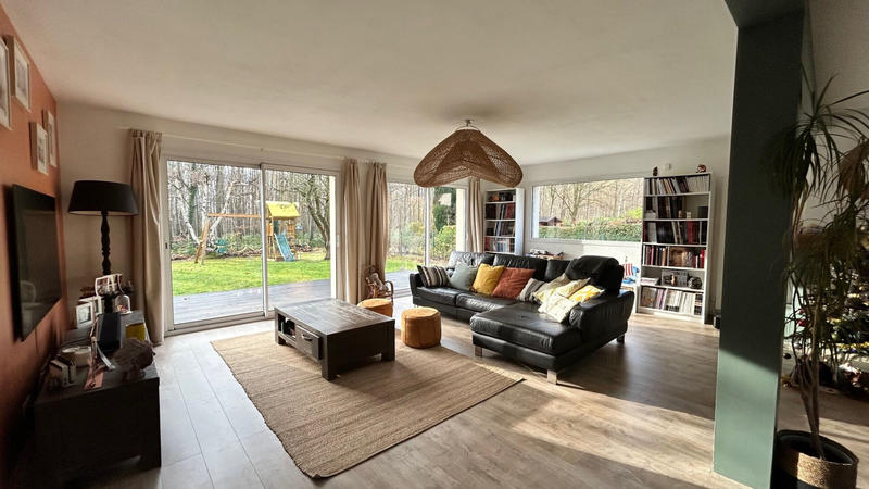 Maison - 170 m² - 6 pièces