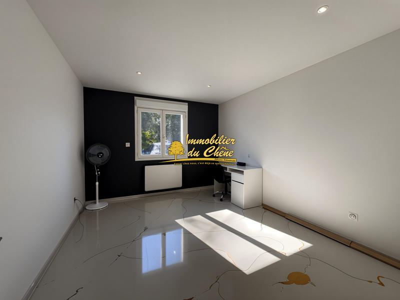 Maison - 138 m² - 6 pièces