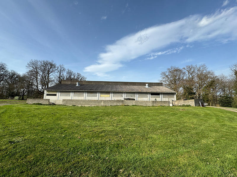 Local d'activité / Entrepôt - 4 518 m²