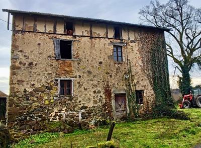 Maison - 94 m² - 4 pièces