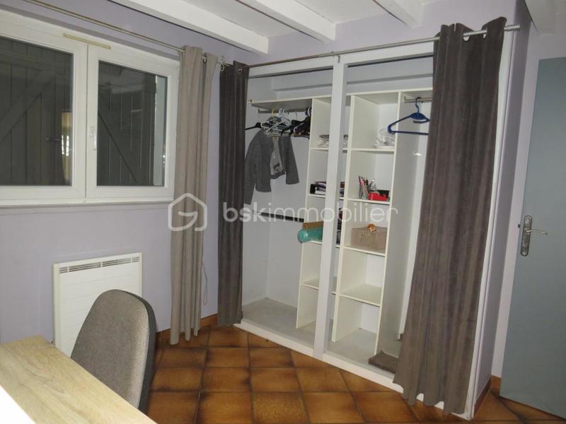 Maison - 157 m² - 7 pièces