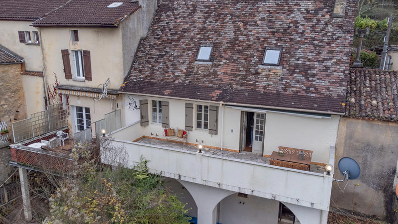 Maison de village - 125 m² - 6 pièces