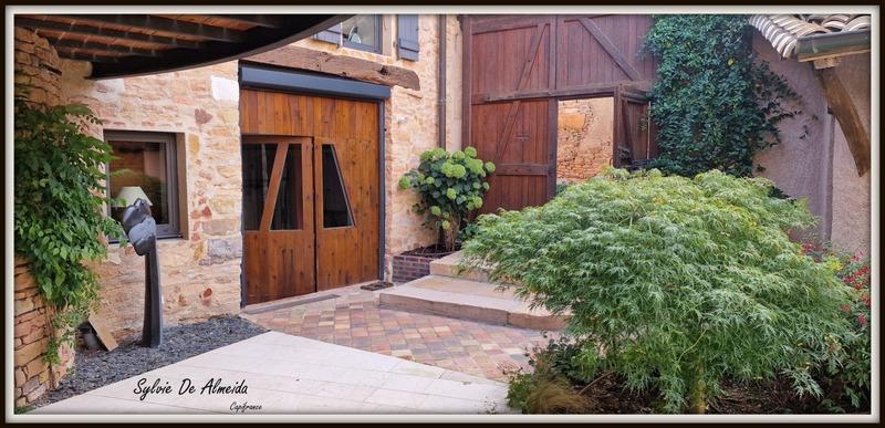 Maison - 326 m² - 6 pièces