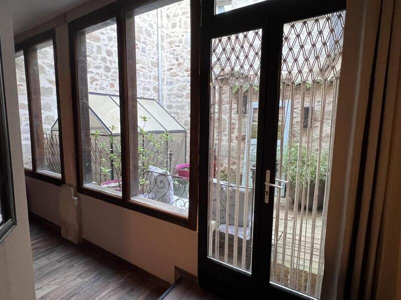 Maison de ville - 205 m² - 8 pièces