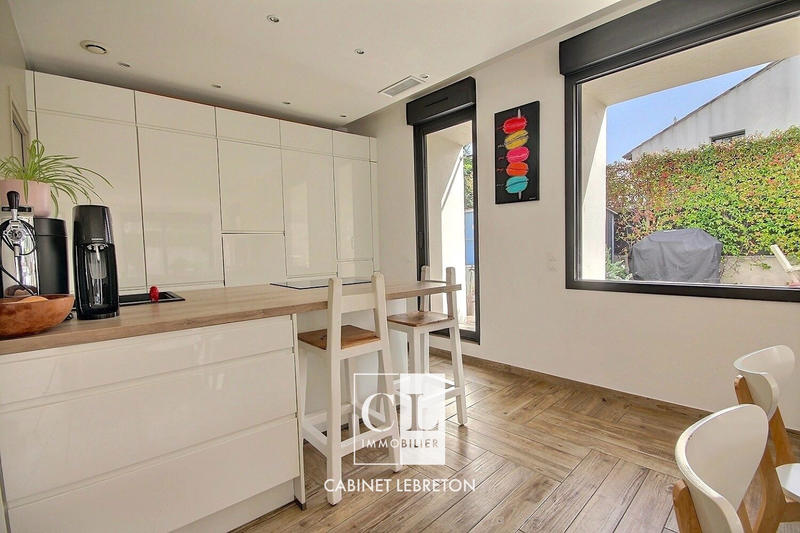 Maison - 105 m² - 5 pièces