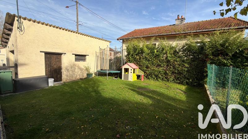 Maison - 93 m² - 4 pièces