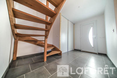 Maison - 104 m² - 4 pièces