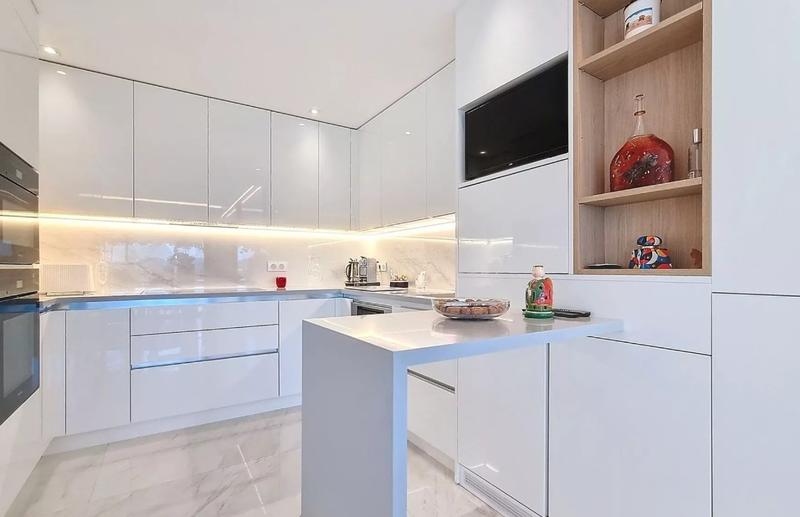 Appartement - 120 m² - 3 pièces