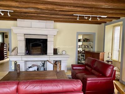 Maison - 220 m² - 8 pièces