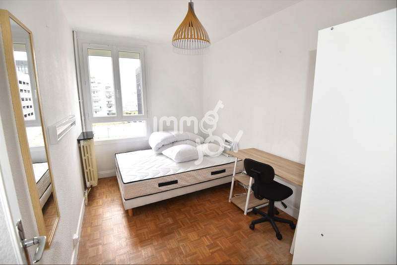 Appartement - 67 m² - 4 pièces