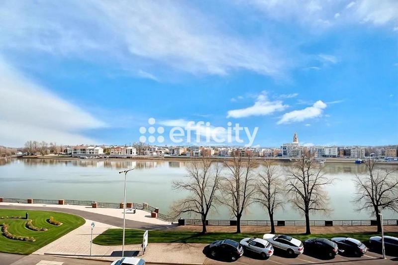 Appartement - 150 m² - 5 pièces