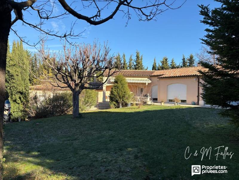 Maison - 170 m² - 6 pièces