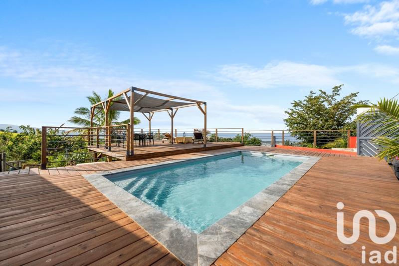 Maison - 190 m² - 7 pièces