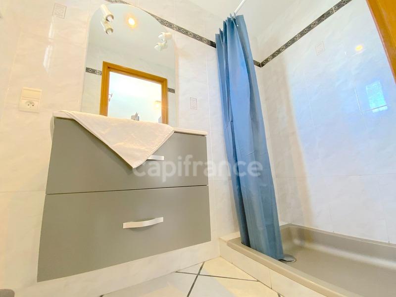 Maison - 151 m² - 6 pièces