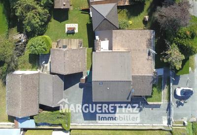 Maison - 198 m² - 8 pièces