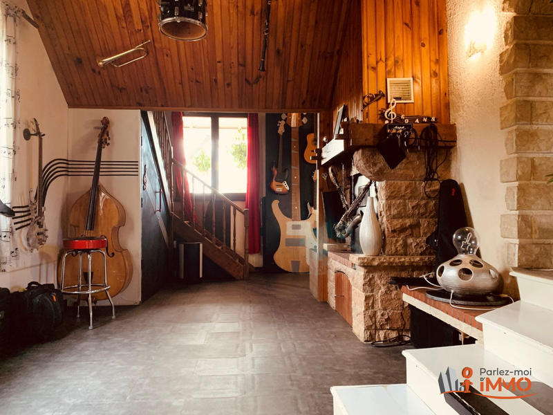 Villa - 172 m² - 8 pièces